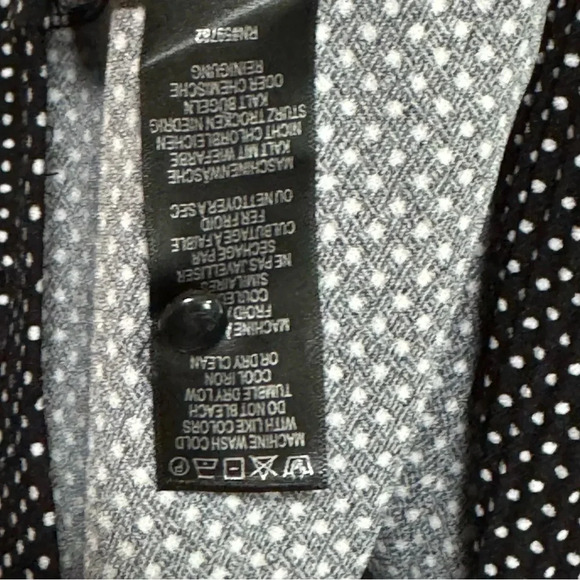 ADRIANNA PAPELL Micropleated Black and White Polka Dot 3/4 Sleeve Blouse Size XL - Picture 6 of 7